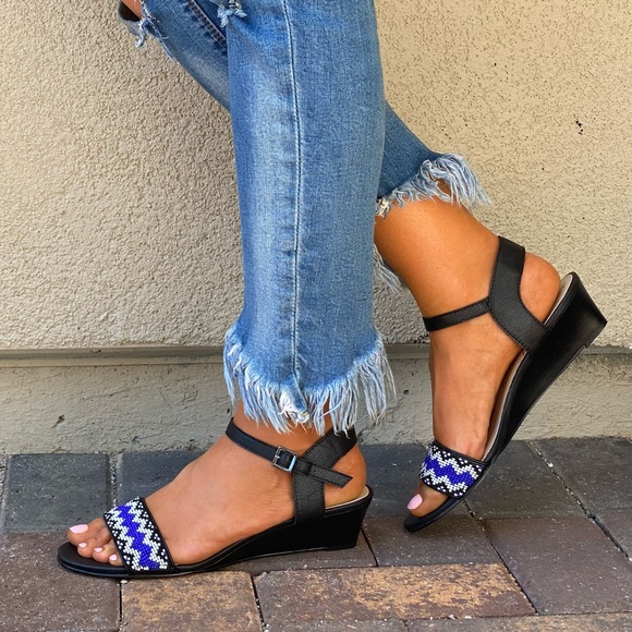 Beads Embellished Ankle Strap Kitten Wedge Sandals - Picture 5 of 11